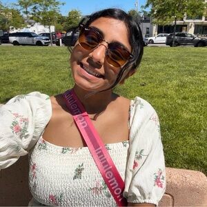 Meet your Posher, Melanie